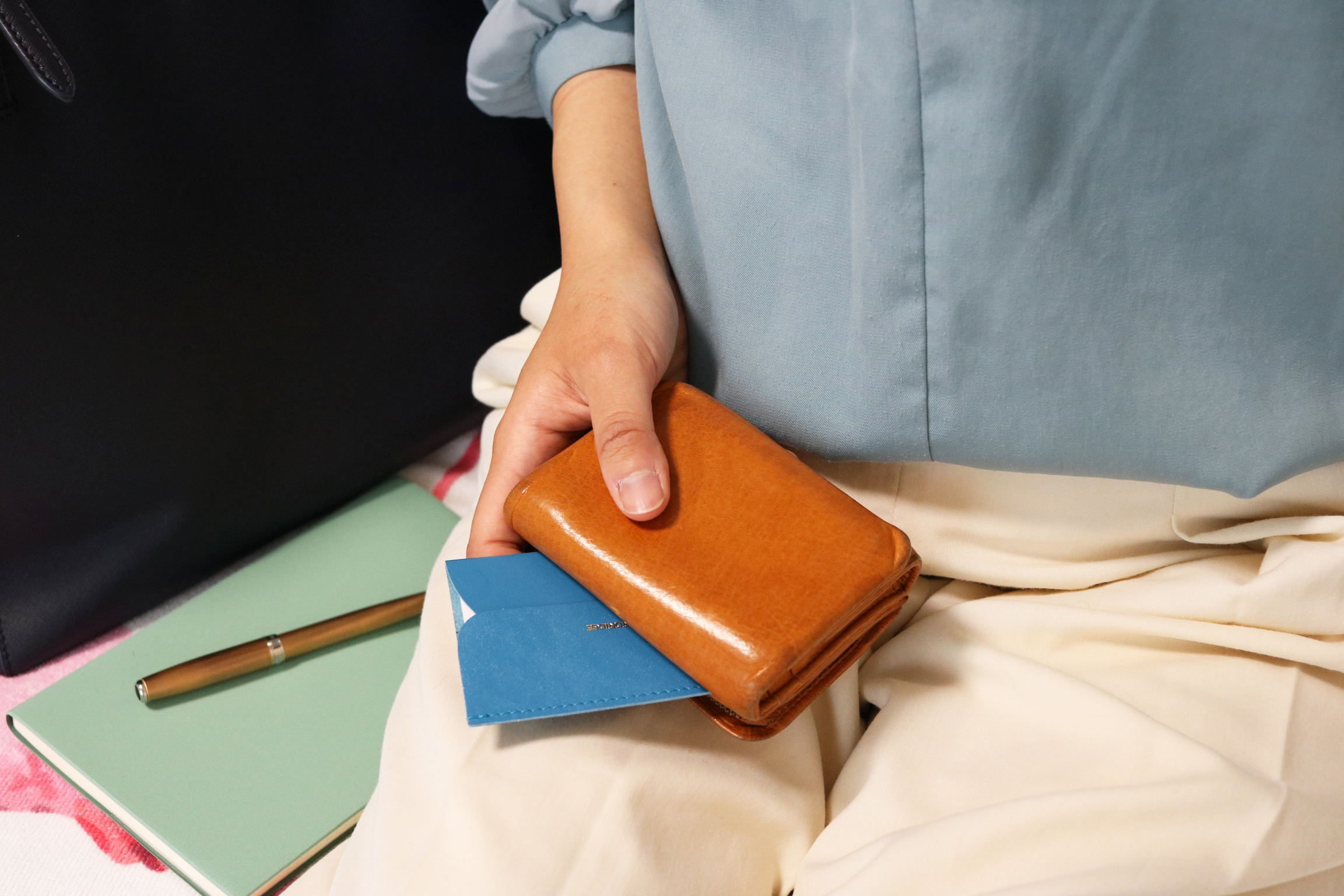 CARDRIDGE と小さな財布