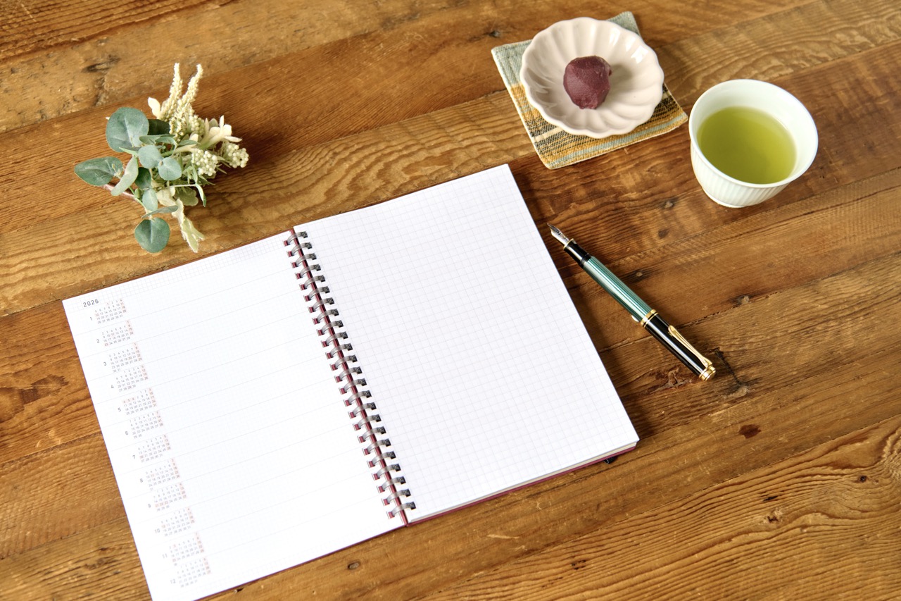 GRID LIFE PLANNER 年間カレンダー